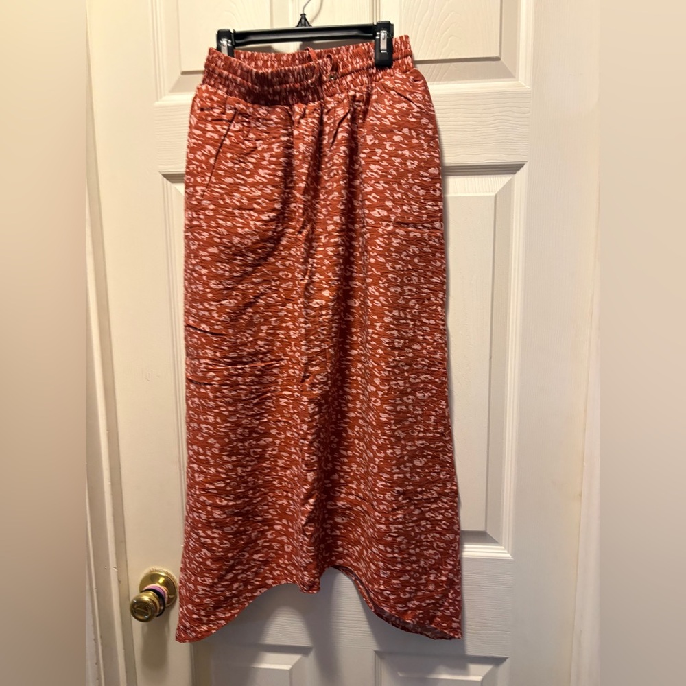 Simply Vera Long Rust Colored Skirt